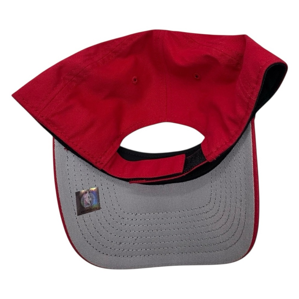 NBA Chicago Bulls Fan Favorite Cap - Picture 15 of 16